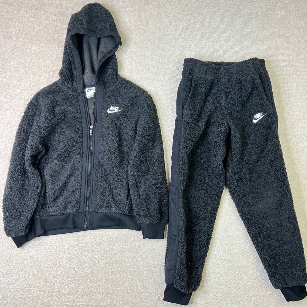 Nike Kids Set Sportswear Sherpa Fleece Hoodie and Joggers Black Medium